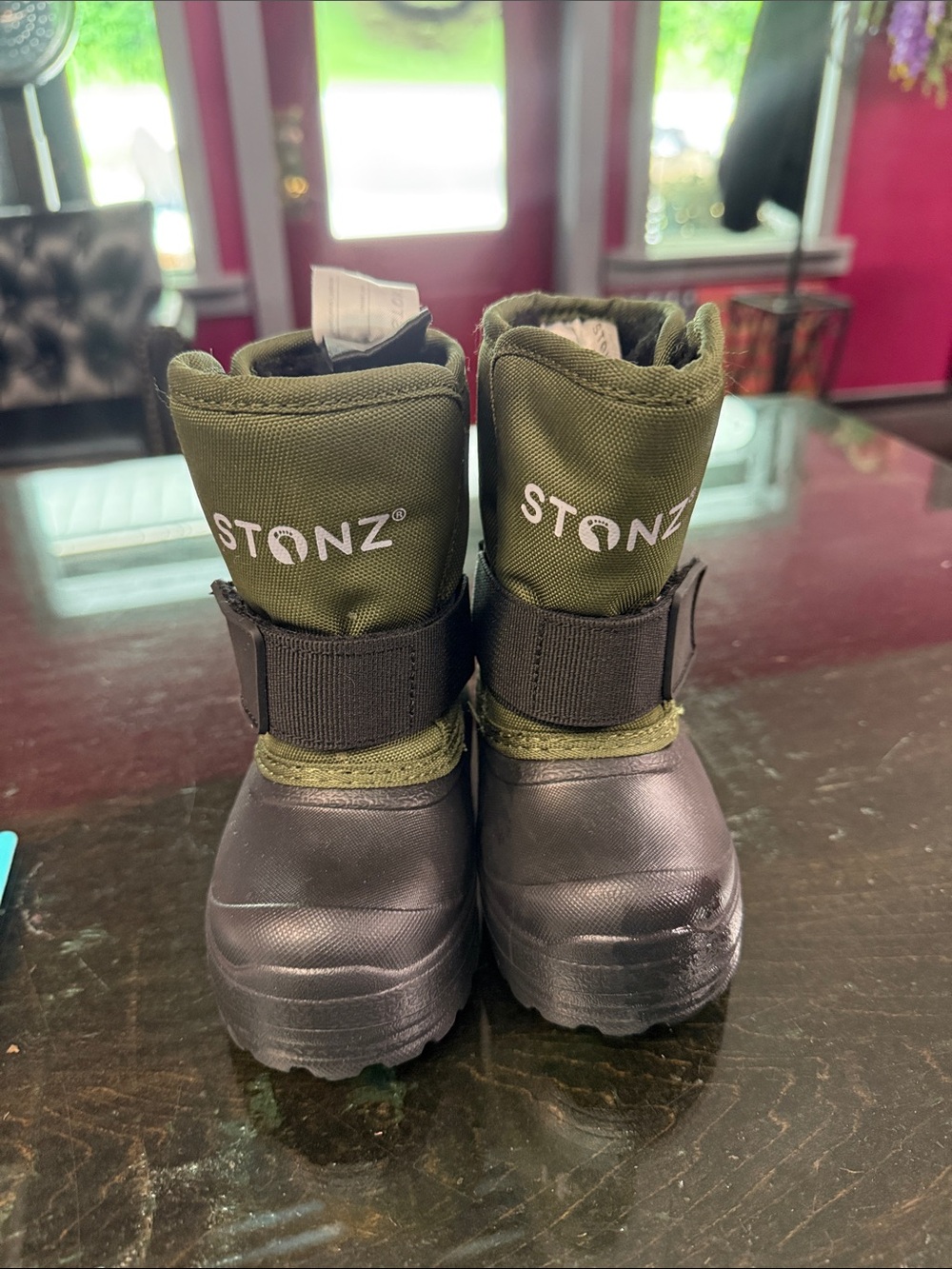 Stonz toddler boot